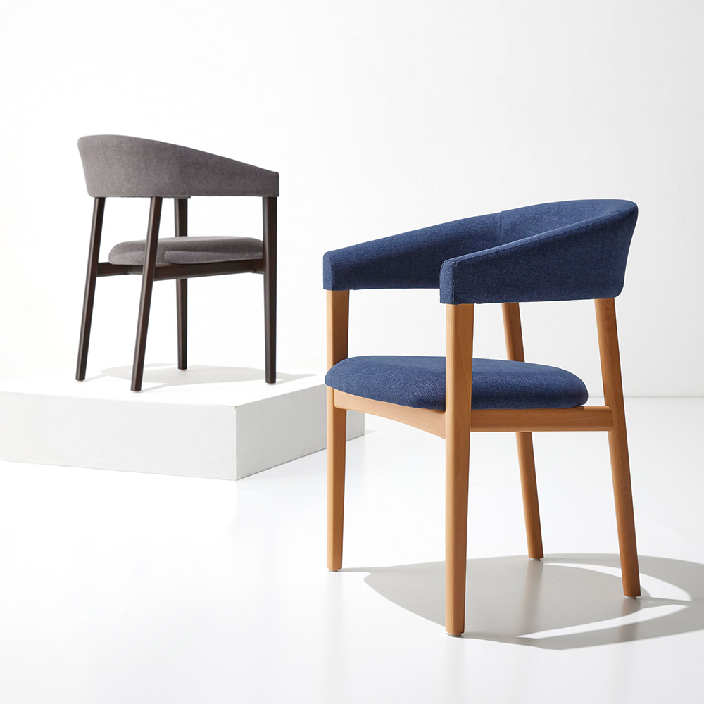 ユーザーの声を反映させた『馴染む家具』とは？